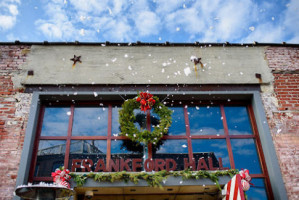 Frankford Hall inside