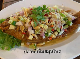 ครัวสาริกา food