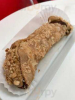 Romolo's Cannoli And Spumoni Factory food