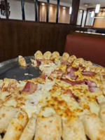 Pizza Hut food