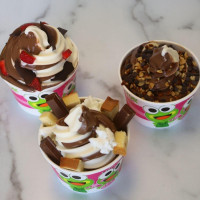 Sweet Frog Quincy food