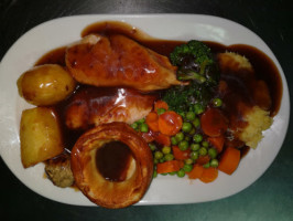 The Rose And Crown food