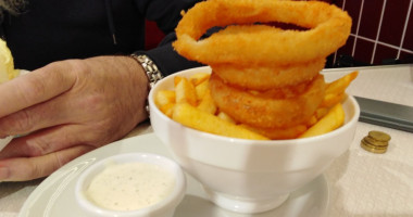 Eddie Rockets food