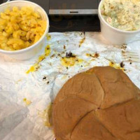 Smokey's Bbq food