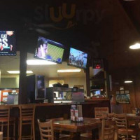 Hooters inside