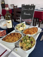 Prazeres De Bacalhau food