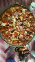 Uptown Pizza Company food