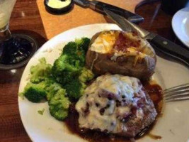 Longhorn Steakhouse food