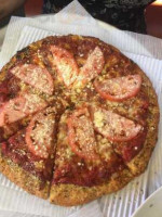 Redding's Ultimate Pizza food