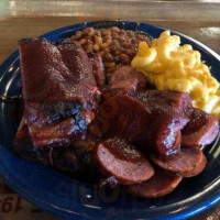 Dickey's Barbecue Pit food