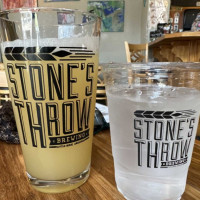 Stone's Throw Brewing Macpark Brewpub Biergarten food