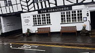 The Horseshoe Inn outside