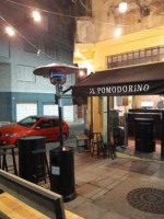 Il Pomodorino inside