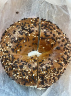 Stew's House Of Bagels food