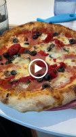 Pizza Per Tutti food