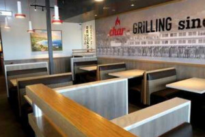 The Habit Burger Grill outside