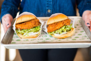 Shake Shack First National Building Downtown Detroit food