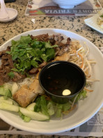 Phở Barclay Restaurant food