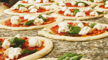 Pizzeria Italiana Da Michele food