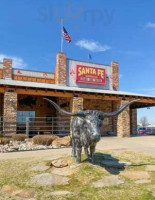 Santa FE Cattle Co outside