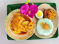 Nasi Kukus Feng Wei Zha Fēng Wèi Zhà Heng Park Food Court inside