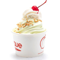 Peachwave Frozen Yogurt Gelato food