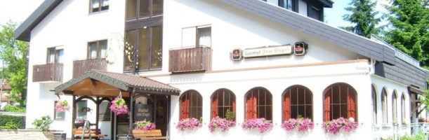 Gasthof Zum Engel outside