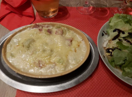 Tartiflette La outside