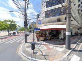 Lanches Calabar outside