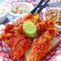 Hattie B's Hot Chicken Birmingham, Al food