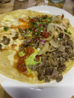 Taqueria Los Reyes food