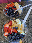 Frutta Bowls food