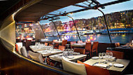 Bateaux Parisiens food