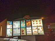 Dq Grill Chill outside