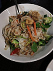 Sak's Thai Cuisine food