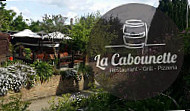 La Cabounette outside