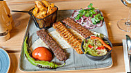 Diwan Holzkohlengrill 1100 food