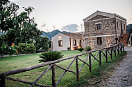 Agriturismo Valle Degli Agrumi outside