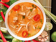 Aliff Tomyam food