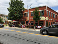 Georgio's Restaurant Bar outside