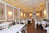 Tre Scalini inside