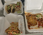 Oscar's Taco Shop food