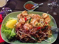 Pad Thai In Meyr food