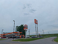 A&W Restaurant outside