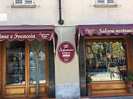 Salumeria Artevi outside