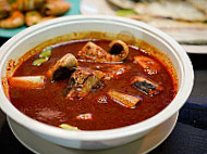 Asam Pedas Mama De'rhu Corner food