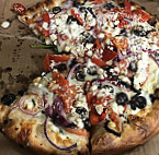 The Upper Crust Pizza food