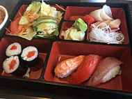 Shiki Sushi food