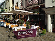 DHINCHAK inside