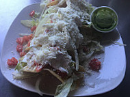 Guerreros Tacos food